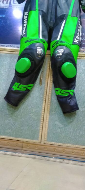 Kawasaki 4SR Black and Green One-Piece Leather Racing Suit - Image 4